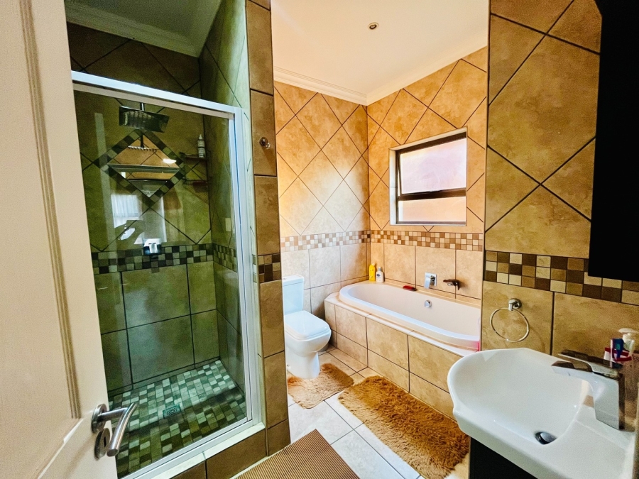 3 Bedroom Property for Sale in Shellyvale Free State